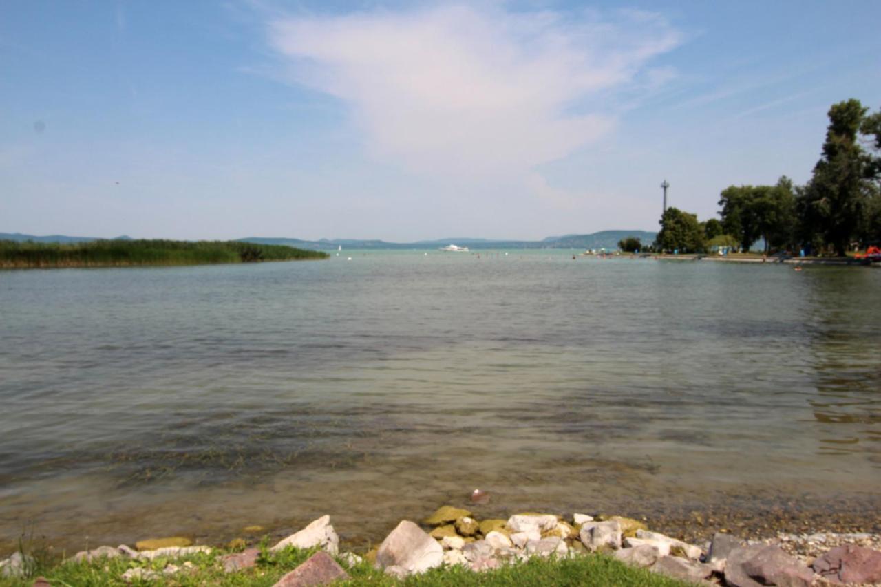 BalatonboglárMargareta Apartmanhaz公寓 外观 照片